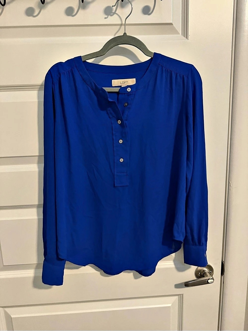 LOFT Long Sleeve Blouse in Blue Size XS